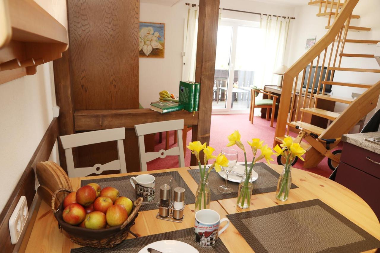 Landhotel & Reiterhof Schumann Triptis Экстерьер фото