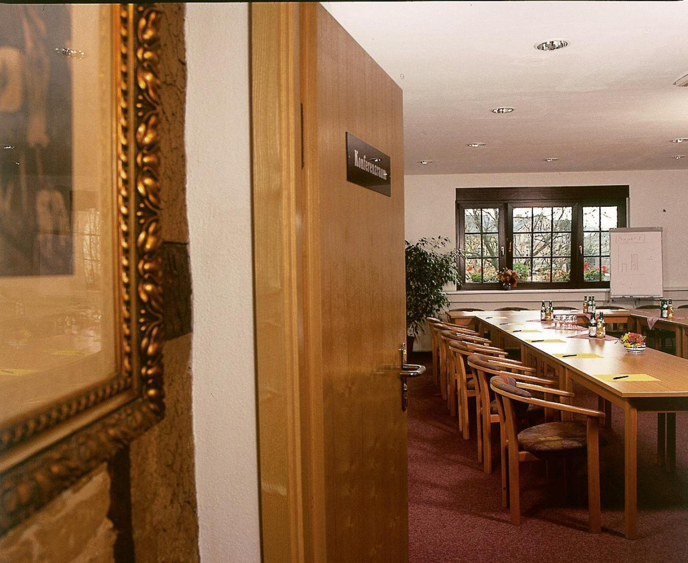 Landhotel & Reiterhof Schumann Triptis Экстерьер фото