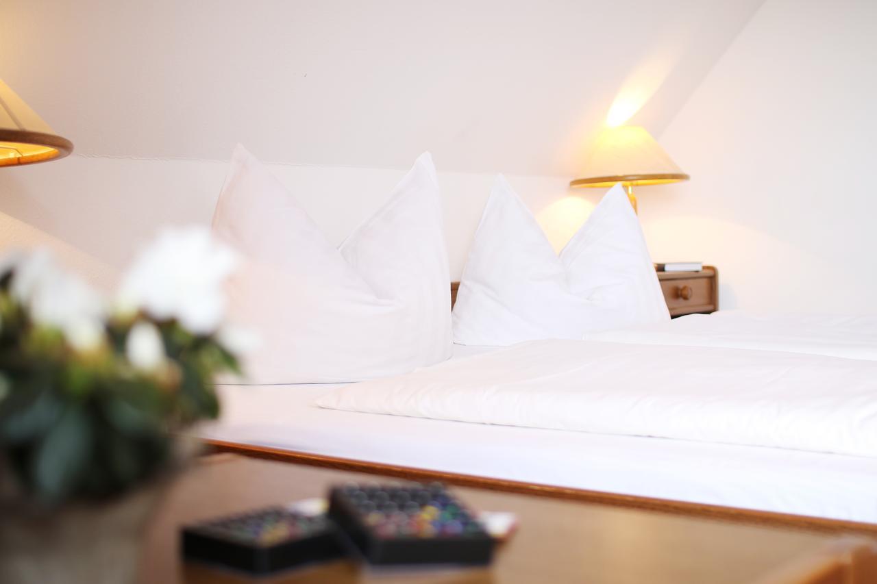 Landhotel & Reiterhof Schumann Triptis Экстерьер фото